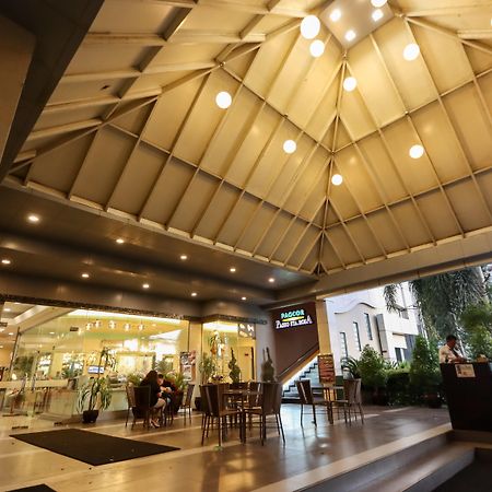 Paseo Premiere Hotel Santa Rosa  Dış mekan fotoğraf