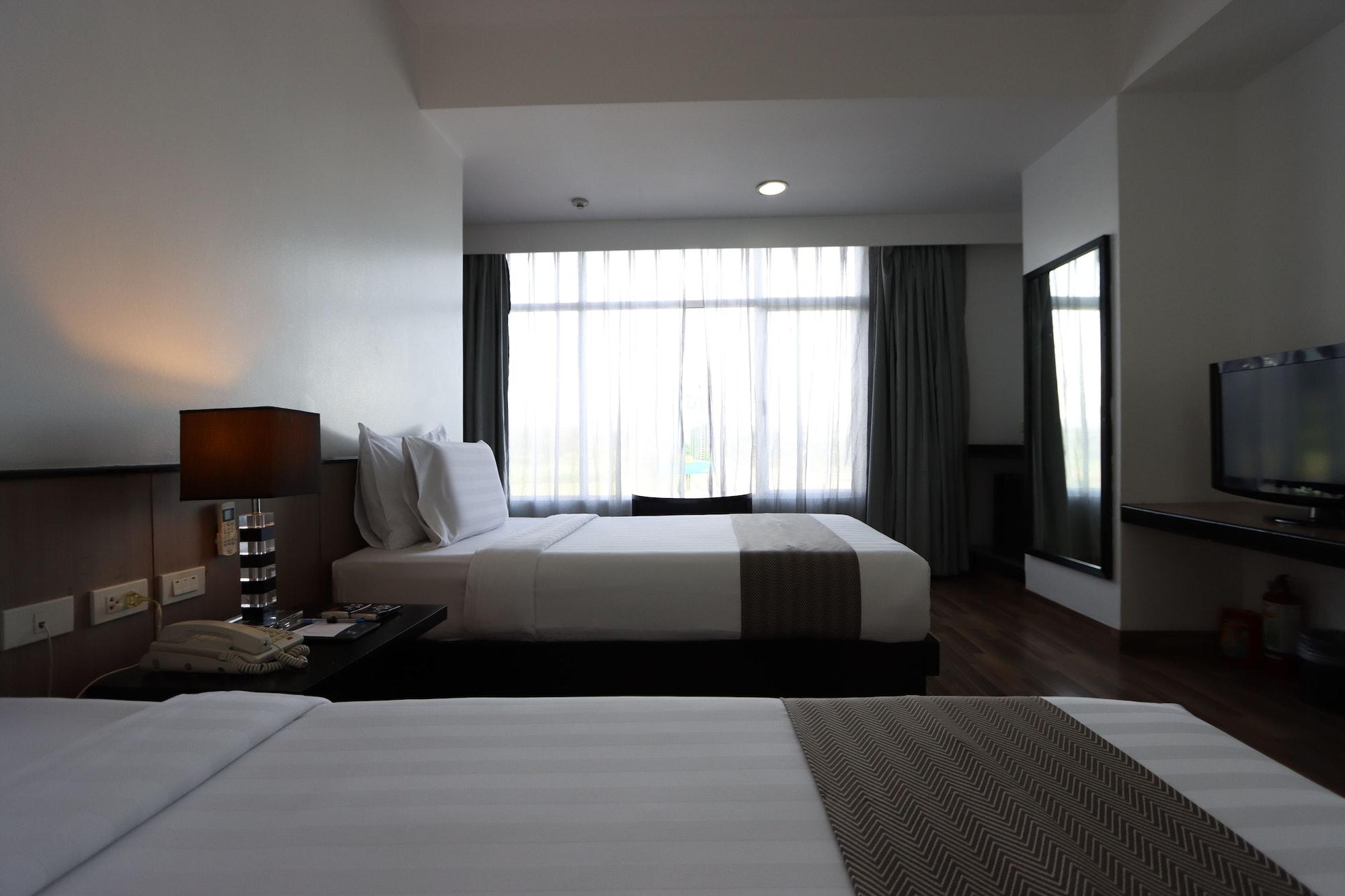 Paseo Premiere Hotel Santa Rosa  Dış mekan fotoğraf