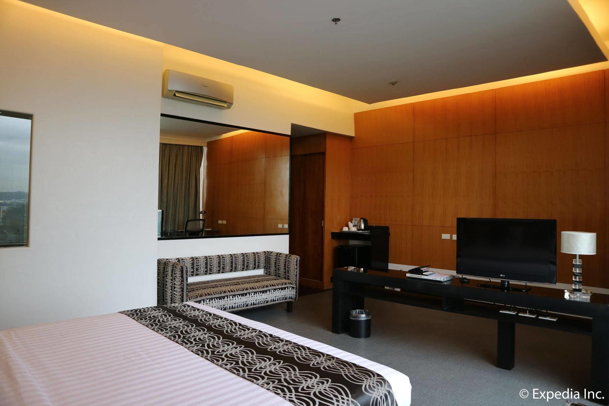 Paseo Premiere Hotel Santa Rosa  Dış mekan fotoğraf