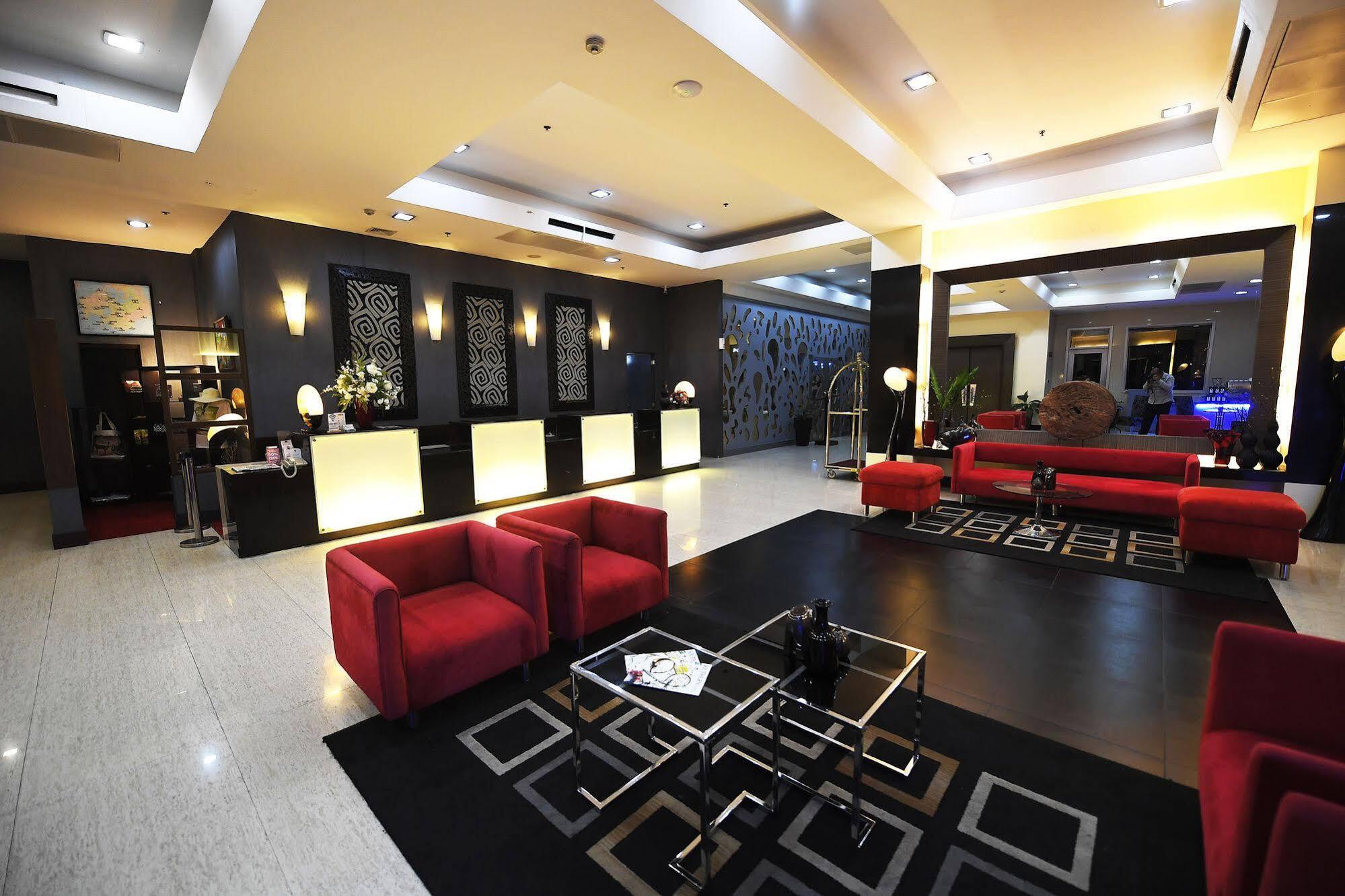 Paseo Premiere Hotel Santa Rosa  Dış mekan fotoğraf