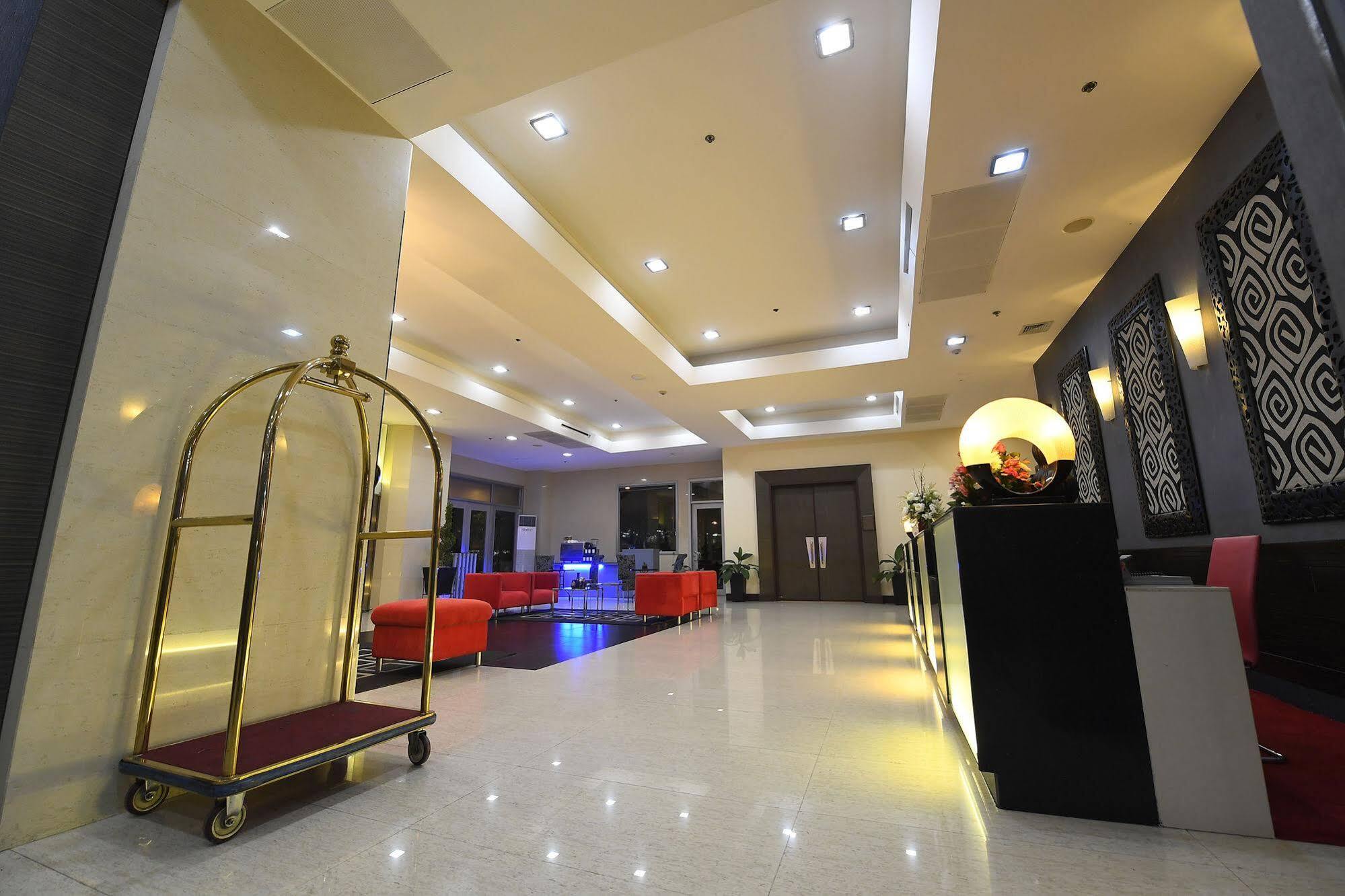 Paseo Premiere Hotel Santa Rosa  Dış mekan fotoğraf